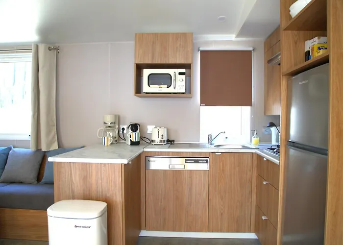 Neuf 40 M2 Confort Avec Piscine Proche Des Plages Et *